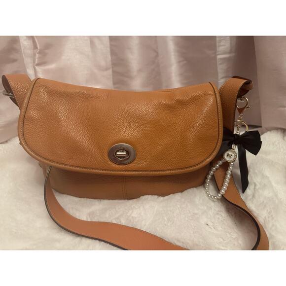 Coach Legacy Leather Saddle Crossbody Bag – Orange / Tan, Style F15170 - Picture 13 of 16